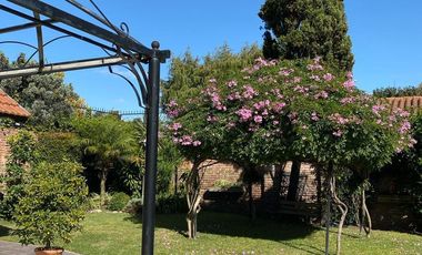 Venta - Chalet en Rebizo al 400, Monte Grande