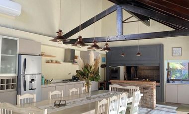 Venta - Chalet en Rebizo al 400, Monte Grande