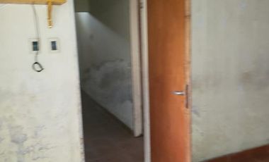 PH en venta - 5 dormitorios 3 baños - 250 mts2 - Ramos Mejia