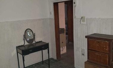 PH en venta - 5 dormitorios 3 baños - 250 mts2 - Ramos Mejia