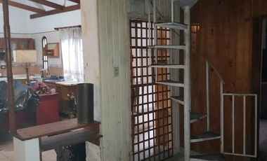 PH en venta - 5 dormitorios 3 baños - 250 mts2 - Ramos Mejia