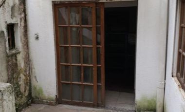 PH en venta - 5 dormitorios 3 baños - 250 mts2 - Ramos Mejia