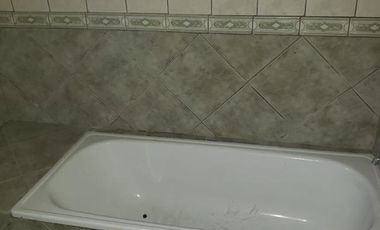 PH en venta - 5 dormitorios 3 baños - 250 mts2 - Ramos Mejia