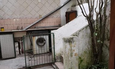 PH en venta - 5 dormitorios 3 baños - 250 mts2 - Ramos Mejia