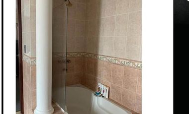 MAGNIFICO CHALET EN PLENO B° CAMBA CUA