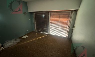 Casa 5 ambientes sobre lote propio