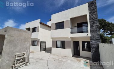 Departamento de categoría en Costa Azul