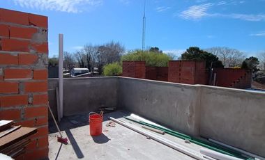 |DEPARTAMENTO DE 3 AMB A ESTRENAR CON TERRAZA||COSTA AZUL|