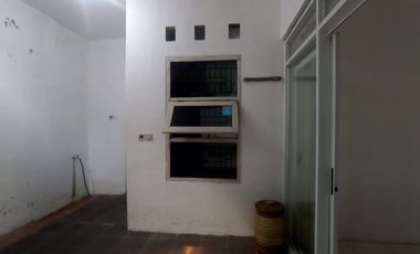 Rumah Bagus Siap Huni di Komplek Eksklusif Belka Pusat Kota