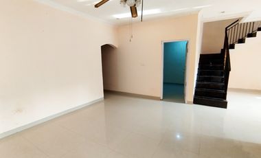 Rumah Bagus Dan Nyaman 2 Lantai Siap Huni di Pusat Kota Cianjur