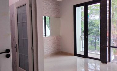 DIJUAL RUMAH MEWAH MINIMALIS MODERN DI CEMPAKA PUTIH JAKARTA PUSAT