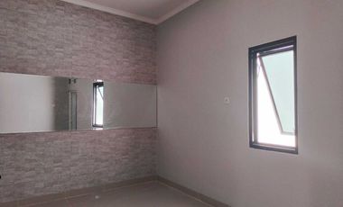 DIJUAL RUMAH MEWAH MINIMALIS MODERN DI CEMPAKA PUTIH JAKARTA PUSAT