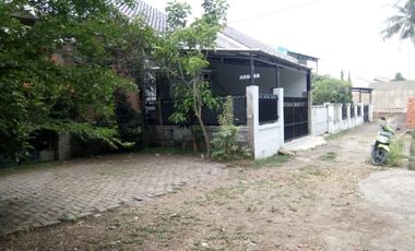 Dijual Rumah Siap Huni di Jl. Gatot Mangkupraja