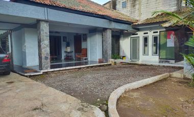 Rumah Cantik Ciamik Dekat Alun Alun Kota Cianjur