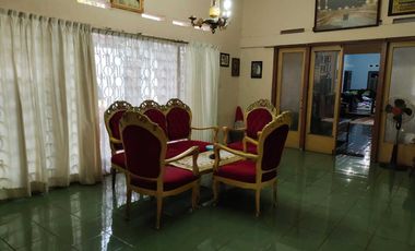 Rumah Cantik Ciamik Dekat Alun Alun Kota Cianjur