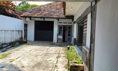 Rumah Cantik Ciamik Dekat Alun Alun Kota Cianjur