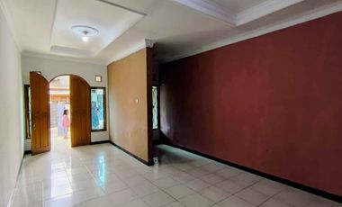 Rumah Bagus Siap Huni di Perumahan dekat Pusat Kota Cianjur