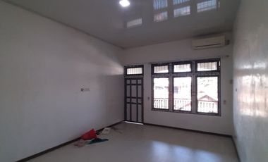 DIJUAL CEPAT - 1 unit rumah tinggal 2lt Gg. Merak 3