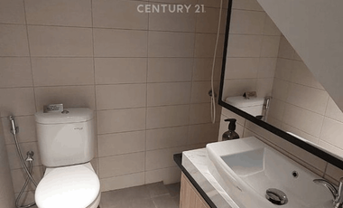 Rumah Premium Eksklusif Vanica Residence Sumarecon Crown Gading