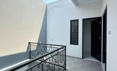 RUMAH BARU MODERN MINIMALIS DEKAT AKSES TOL DI JAGAKARSA