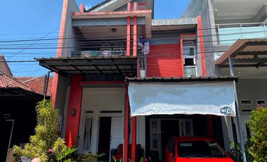Rumah Nyaman 2 Lantai Lokasi Dekat Kota Cianjur