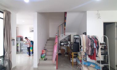 Dijual rumah Jl. Sui Raya Dalam Komp. Grand River Residence