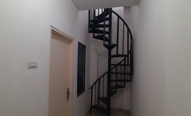 Dijual rumah Jl. Sui Raya Dalam Komp. Grand River Residence