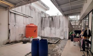 Dijual rumah Jl. Sui Raya Dalam Komp. Grand River Residence