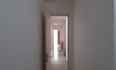 Dijual rumah Jl. Sui Raya Dalam Komp. Grand River Residence