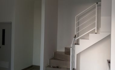 Dijual Rumah Baru Minimalis Modern 2 Lt di Kp Rawa Jakarta Pusat