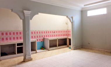 Hot Listing Rumah Murah, Luas, 2 Lantai Di Pusat Kota Cianjur