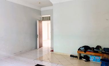 Hot Listing Rumah Murah, Luas, 2 Lantai Di Pusat Kota Cianjur
