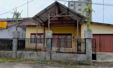 Dijual Rumah Lokasi Tengah Kota Dusun Gebyaran Pati