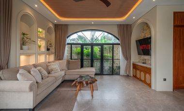 VILLA MEDITERRANIAN UBUD BALI