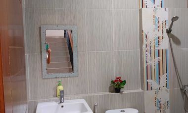 Disewakan Rumah 4 Lantai Siap Huni di Palmerah Jakarta Barat