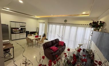 RUMAH 3 LANTAI DI MODERNLAND TURUN  HARGA