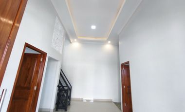 Rumah baru American style gentan