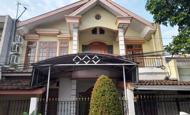MURAH MEWAH !! Luas 150 Rumah Billymooon Pondok Kelapa Jakarta Timur