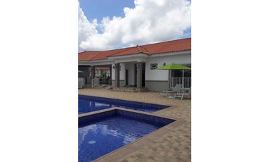 SE VENDE CASA VERSALLES DEL OESTE/ con remodelaciones