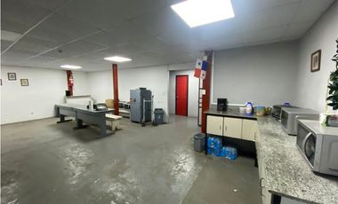 LA LOCERA / GALERA / 4000M2 / OFICINAS / ANDEN / YH