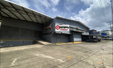 LA LOCERA / GALERA / 4000M2 / OFICINAS / ANDEN / YH