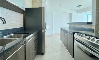 VENDO APARTAMENTO DE PLAYA EN PH OCEAN WAVES, NUEVA GORGONA (P)