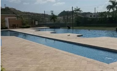 VEND CASA PH ALPES BRISAS DEL GOLF PASEO DEL NORTE