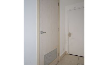 REMATE , VENTA DE APARTAMENTO EN BETANIA , PH SKY POINT.