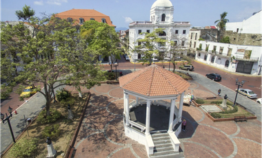 CASCO VIEJO / 977 M2 / FRENTE A VIA / RMH1-C2 / IDEAL PARA INVERSION