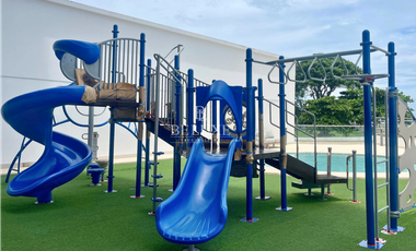 VENDO PENTHOUSE DE PLAYA AMOBLADO  PH OCEAN WAVES, NUEVA GORGONA (P)