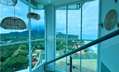 VENDO PENTHOUSE DE PLAYA AMOBLADO  PH OCEAN WAVES, NUEVA GORGONA (P)