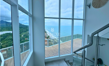 VENDO PENTHOUSE DE PLAYA AMOBLADO  PH OCEAN WAVES, NUEVA GORGONA (P)