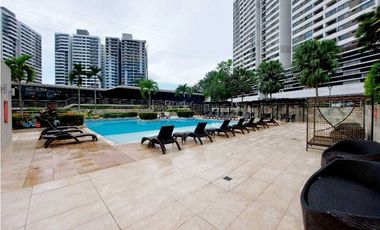 ALQUILER APARTAMENTO A ESTRENA CON LINEA BLANC EN CONDADO COUNTRY CLUB