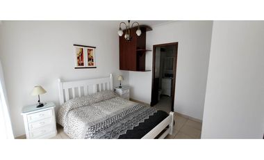 Muy lindo depto con balcón en excelente ubicación.